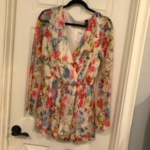 Windsor romper size L